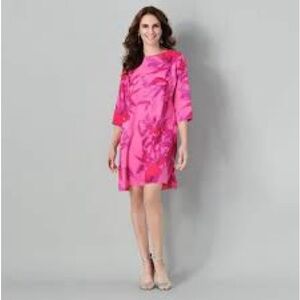 NWT Caroline Rose Flower Splash Print Round Neck 3/4 Sleeve Dress